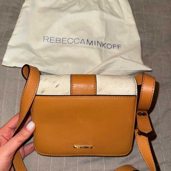 Rebecca Minkoff Tan and White Crossbody Bag with Color-Block Design - Picture 4 of 4